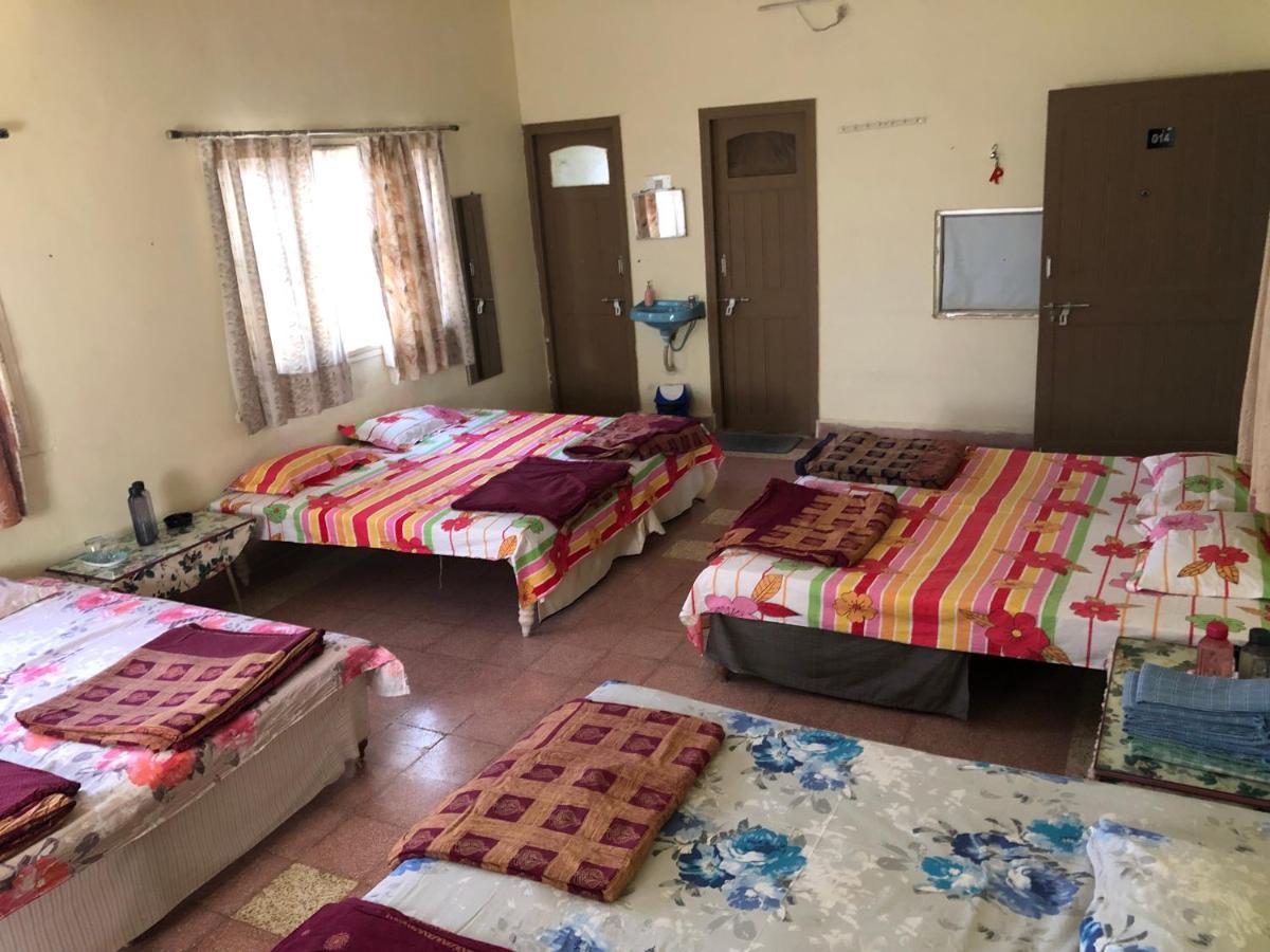 Rukmavati Guest House Mundra Exterior photo