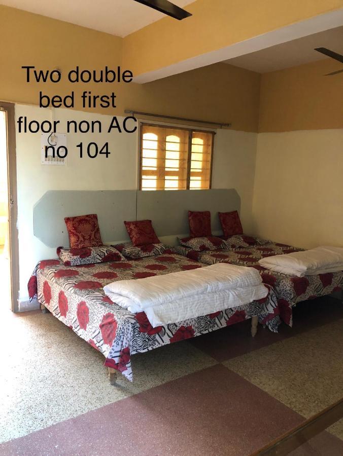 Rukmavati Guest House Mundra Exterior photo